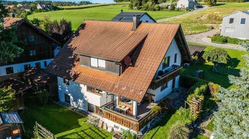 Foto - Haus zum Kaufen in Horgenzell Hasenweiler 599.900,00 € 244 m²