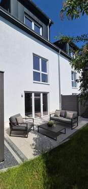 Foto - Haus zum Mieten in Fuldatal 1.690,00 € 140 m²