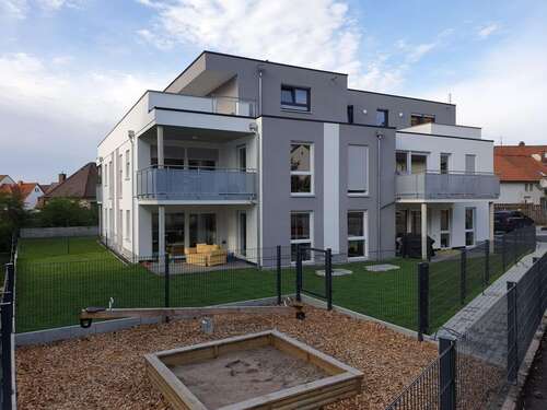 Foto - Wohnung zum Kaufen in Bad Schönborn 949.500,00 € 208.03 m²