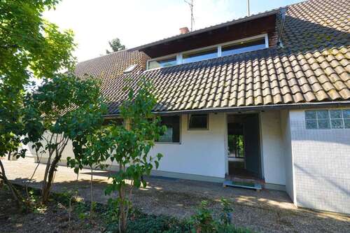 Foto - Haus zum Kaufen in Jockgrim 599.000,00 € 240 m²