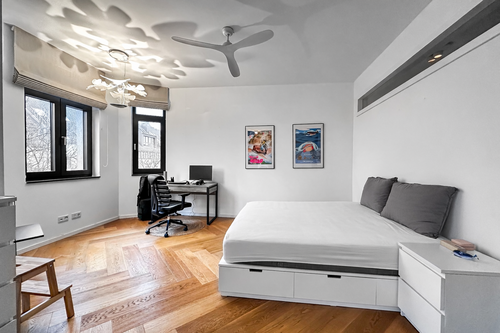 Foto - Wohnung zum Mieten in Düsseldorf 2.470,00 € 130 m²