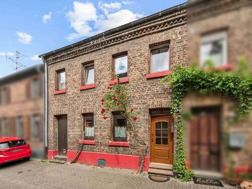 Foto - Haus zum Kaufen in Bedburg 255.000,00 € 102 m²