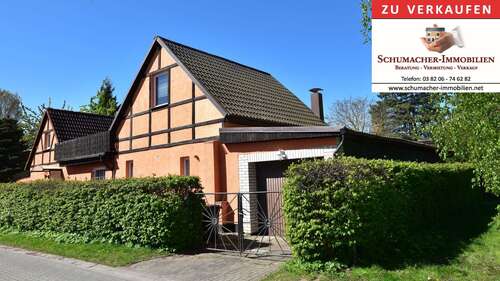 Foto - Haus zum Kaufen in Ribnitz-Damgarten Klockenhagen 245.000,00 € 130 m²