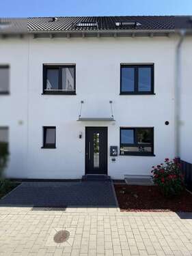 Foto - Haus zum Kaufen in Groß-Gerau 660.000,00 € 140.49 m²