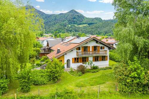 Foto - Haus zum Kaufen in Marquartstein 1.580.000,00 € 213 m²