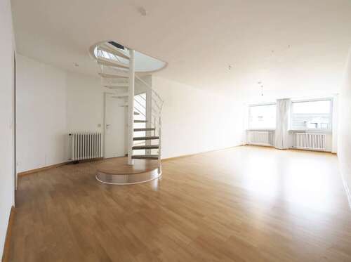 Foto - Wohnung zum Mieten in Saarbrücken 750,00 € 80 m²