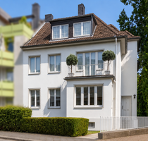 Haus zum Kaufen in Düsseldorf-Grafenberg 1.950.000,00 € 236 m²