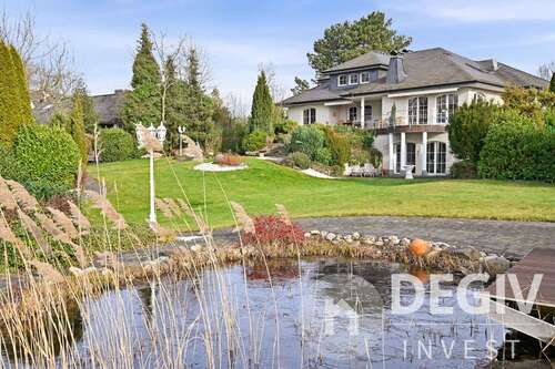 Foto - Haus zum Kaufen in Lohmar 1.090.000,00 € 373 m²