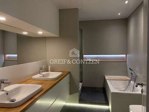 Foto - Wohnung zum Mieten in Köln 3.465,00 € 231 m²