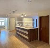 Büro in Waldkirch 1.390,00 € 151 m²