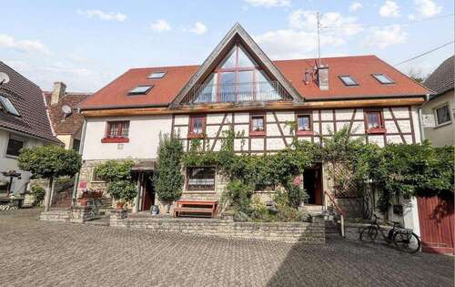 Foto - Haus zum Kaufen in Randersacker 740.000,00 € 240 m²