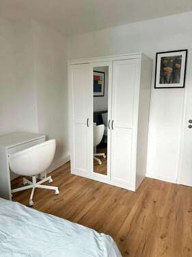 Foto - WG-Zimmer in Düsseldorf 899,00 € 20 m²