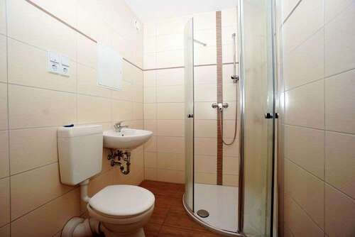 Foto - Wohnung zum Mieten in Plauen 195,97 € 34.2 m²