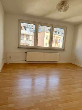 Foto - Wohnung zum Mieten in Frankfurt 820,00 € 30 m²