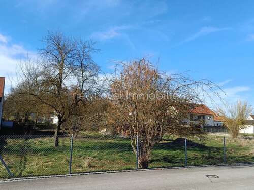 Foto - Grundstück zu verkaufen in Pförring 410.000,00 € 902 m²