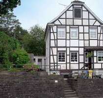 Haus zum Kaufen in Solingen 258.000,00 € 102 m² Haus zum Kaufen in Solingen 258.000,00 € 102 m²