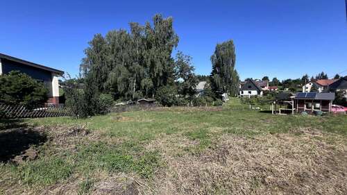 Foto - Grundstück zu verkaufen in Lichtentanne 59.900,00 € 1047 m²