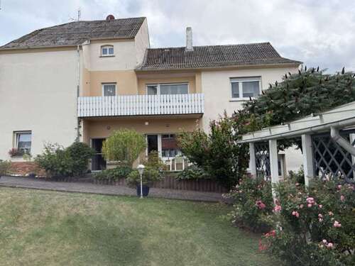 Foto - Haus zum Kaufen in Selters-Eisenbach 299.000,00 € 196 m²