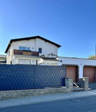Foto - Wohnung zum Mieten in Fronhausen 950,00 € 104 m²