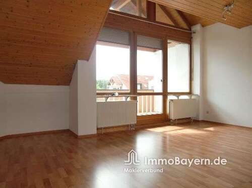 Foto - Wohnung zum Mieten in Türkheim 700,00 € 73 m²