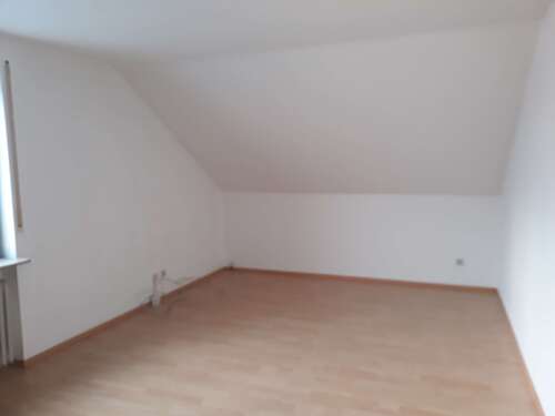 Foto - Haus zum Mieten in Rottendorf 1.100,00 € 130 m²