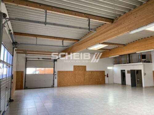 Foto - Halle in Michelfeld 1.800,00 € 292 m²