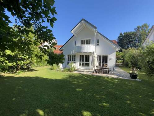 Foto - Haus zum Mieten in Neuried 3.200,00 € 176.11 m²