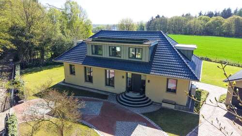 Foto - Haus zum Kaufen in Bad Zwischenahn 1.950.000,00 € 180 m²