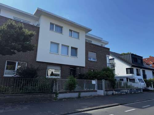 Foto - Haus zum Mieten in Köln-Delbrück 1.800,00 € 141 m²