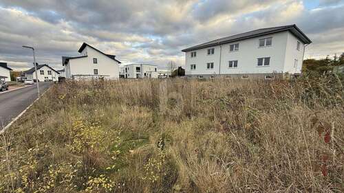 Foto - Grundstück zu verkaufen in Espenau 300.000,00 € 918 m²