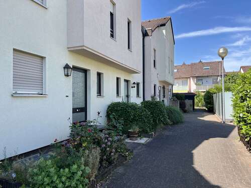 Foto - Haus zum Kaufen in Weinheim 298.000,00 € 100 m²