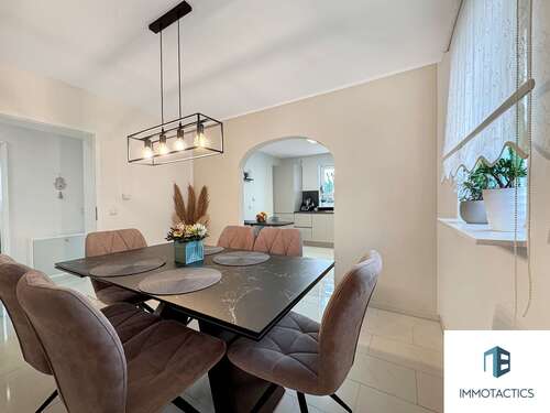 Foto - Haus zum Kaufen in Gau-Algesheim 799.000,00 € 260 m²