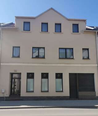 Foto - Haus zum Kaufen in Crimmitschau 79.000,00 € 232 m²