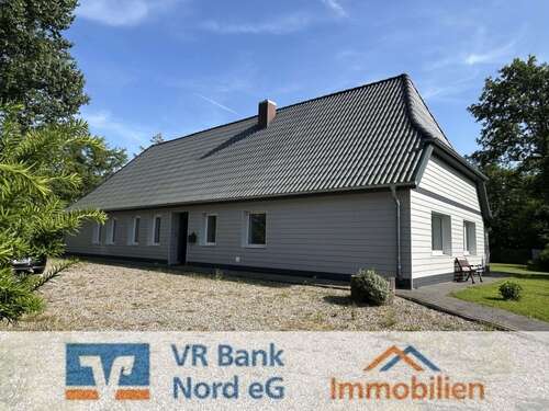 Foto - Haus zum Kaufen in Ahrenviölfeld 295.000,00 € 133.11 m²