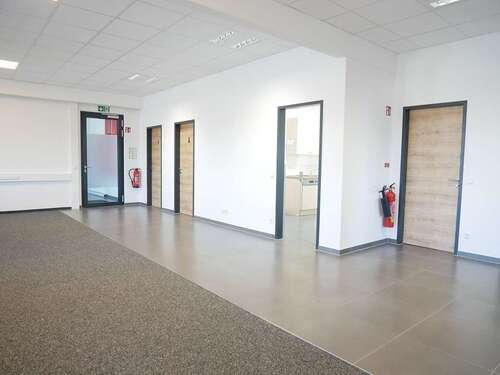 Foto - Büro in Friedberg 1.850,00 € 185 m²