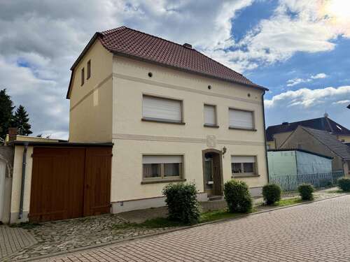 Foto - Haus zum Kaufen in Leitzkau 129.000,00 € 160 m²