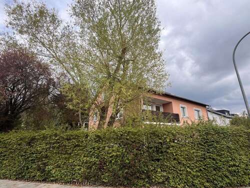 Foto - Haus zum Kaufen in Lappersdorf 998.000,00 € 311 m²