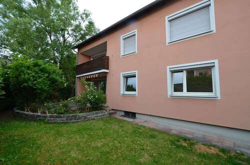 Foto - Haus zum Kaufen in Lappersdorf 1.049.000,00 € 311 m²