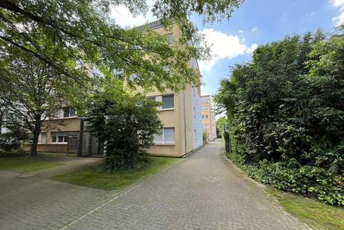 Foto - Haus zum Kaufen in Leverkusen 3.495.000,00 € 1410 m²