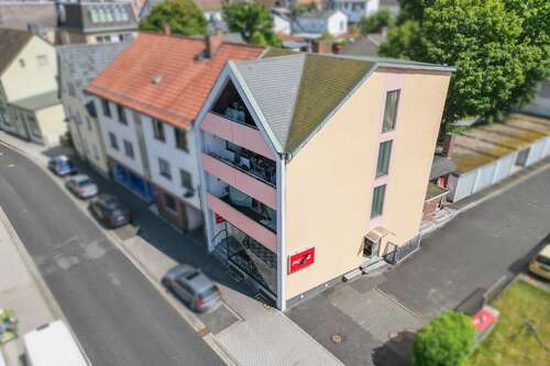 Foto - Haus zum Kaufen in Neustadt bei Coburg 249.000,00 € 270 m²
