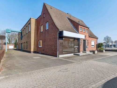 Foto - Haus zum Kaufen in Neumünster 590.000,00 € 135.3 m²