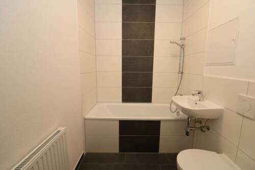 Foto - Wohnung zum Mieten in Freiberg 389,00 € 55.22 m²