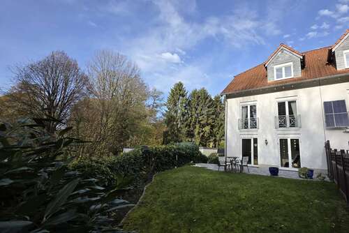 Foto - Haus zum Kaufen in Solingen 468.000,00 € 169 m²