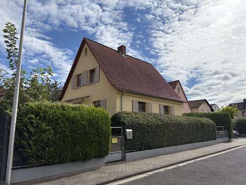 Foto - Haus zum Kaufen in Wörth am main 395.000,00 € 117 m²