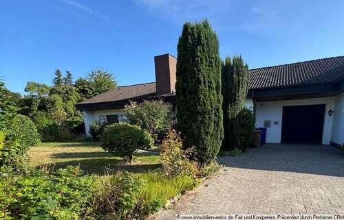 Foto - Haus zum Mieten in Westerstede 690,00 € 115 m²