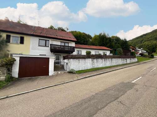 Foto - Haus zum Kaufen in Burladingen 169.000,00 € 120 m²