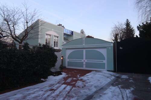 Foto - Haus zum Kaufen in München 1.950.000,00 € 285 m²