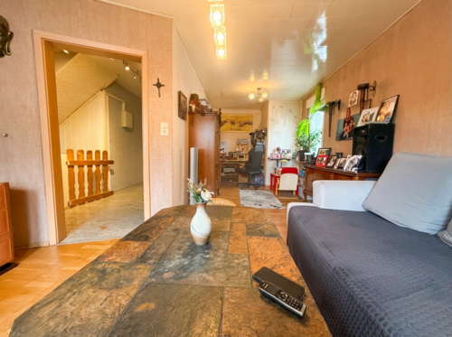 Foto - Haus zum Kaufen in Niddatal 189.000,00 € 219.36 m²