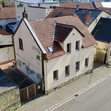 Foto - Haus zum Kaufen in Guntersblum 385.000,00 € 140 m²