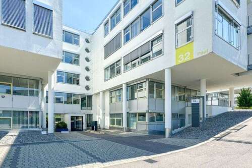 Foto - Büro in Filderstadt 4.700,00 € 527 m²